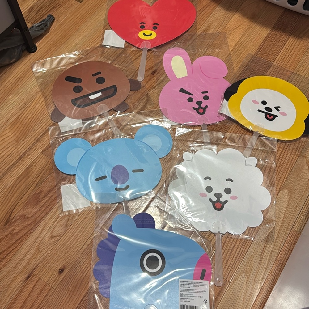 BTS hand fan